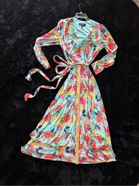 Laundry by Shelly Shelli Floral wrap Dress with tie